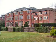 Hanbury Manor 1 193px Hanbury Manor geograph.org .uk 137997